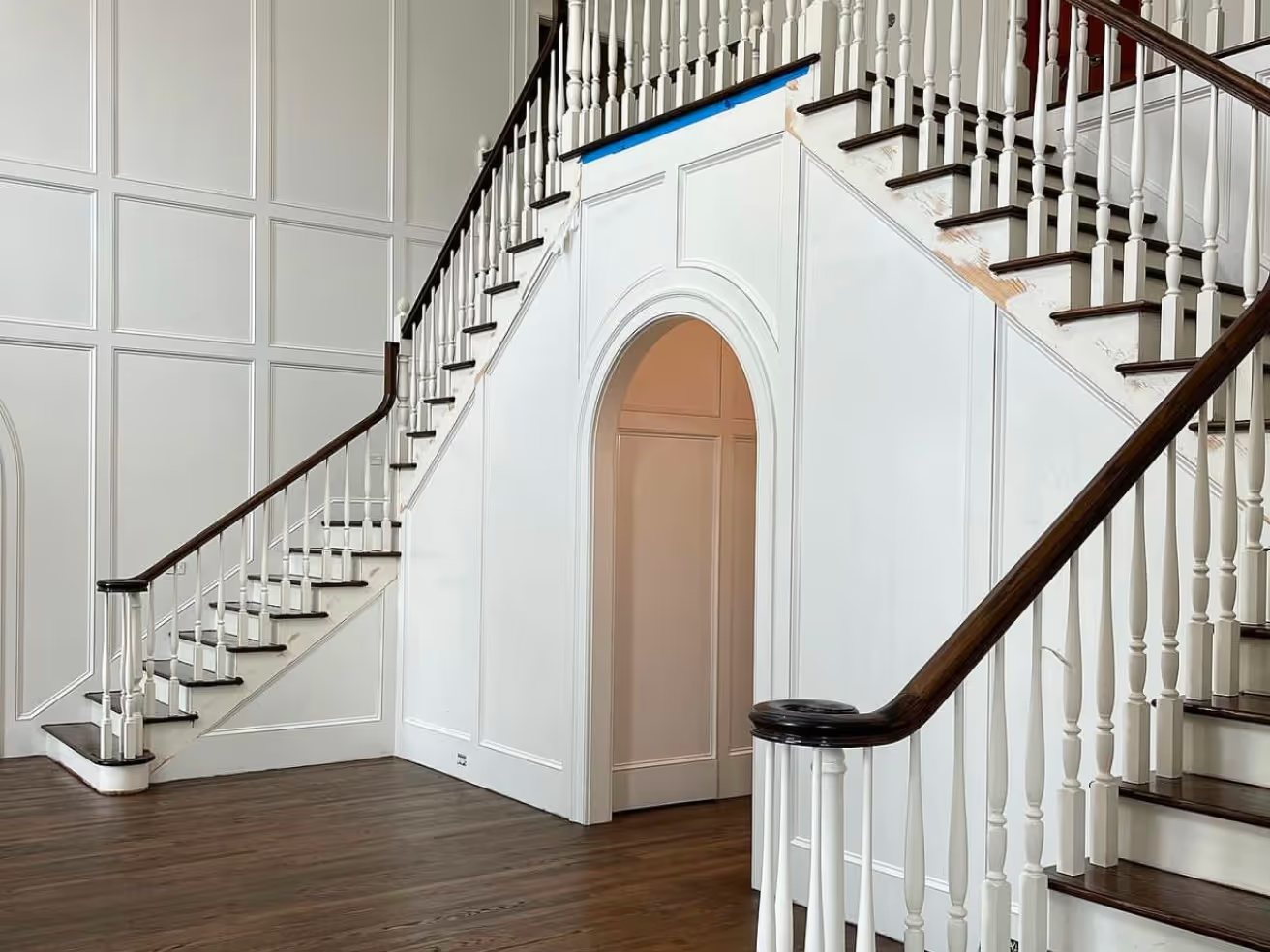 Signature staircase build